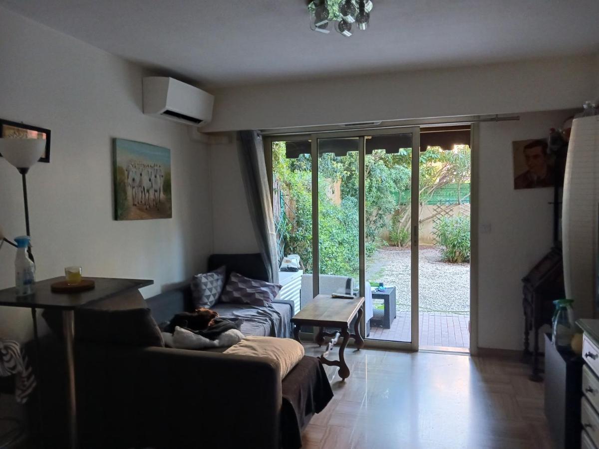 Rez-De-Jardin Grand Studio Lägenhet Cros-de-Cagnes Exteriör bild